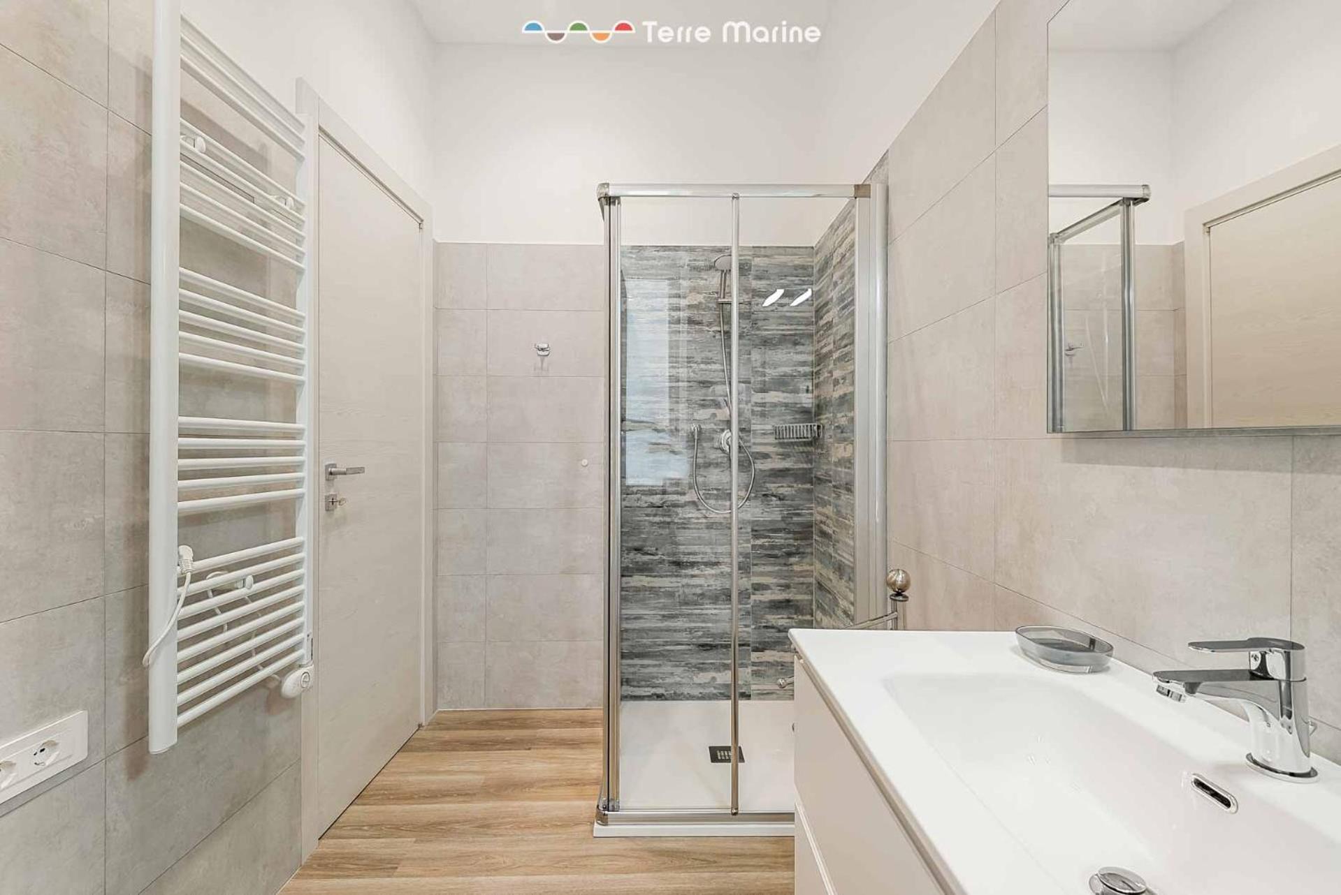 Civico76 - Interno1, Terremarine Appartamento *